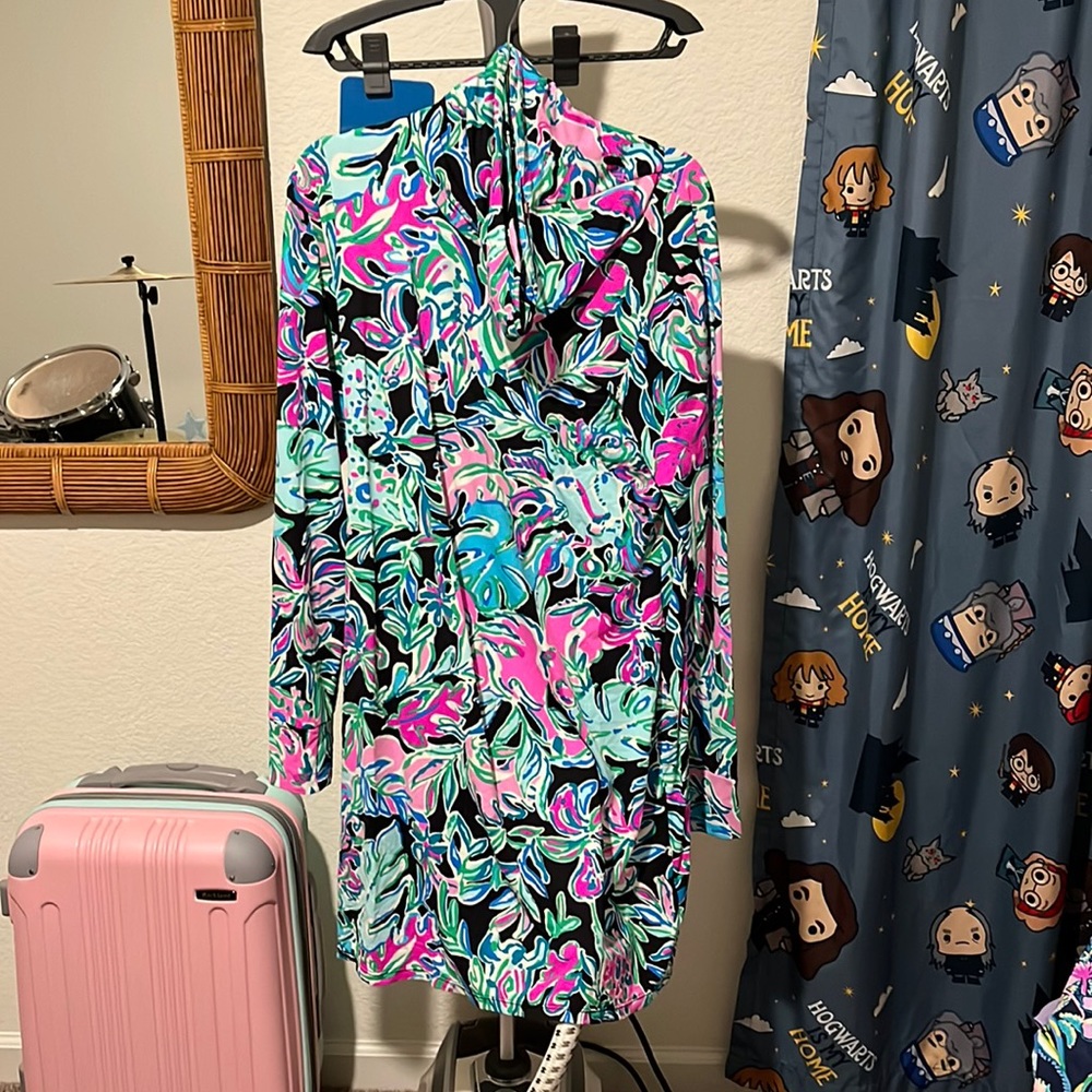 Lilly Pulitzer Long Sleeve Dress in Black, Pink, Aqua